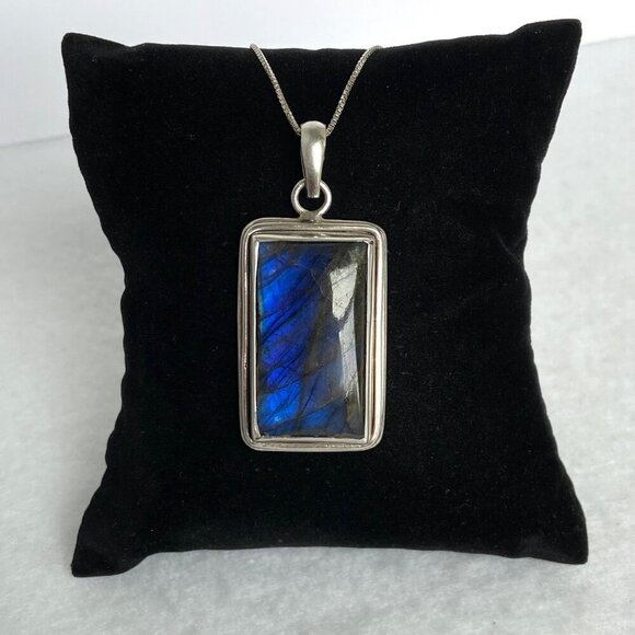 Sterling Silver 925 Bezel Set Blue Flash Labradorite Pendant Necklace 18" Chain - Picture 3 of 16